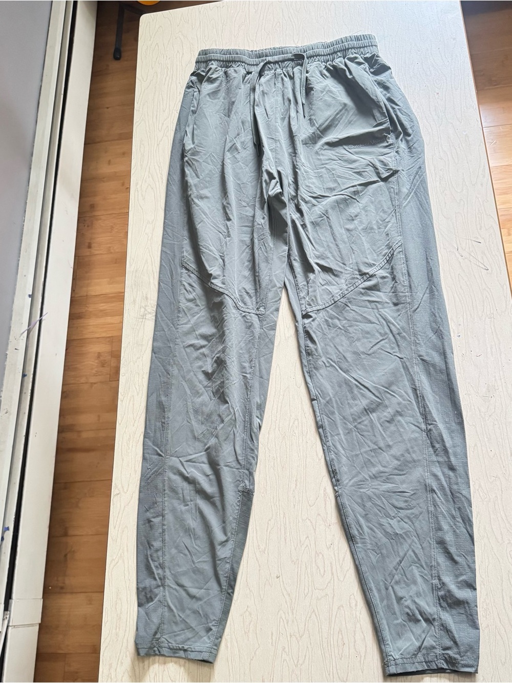 Outdoor Voices Light Green Women's Trek Pants size small